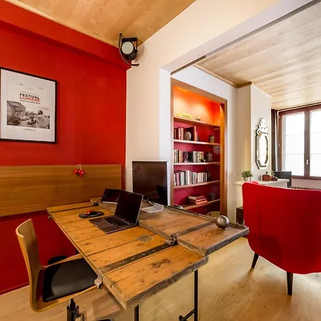 In | Le Loft Cinema Apartman *